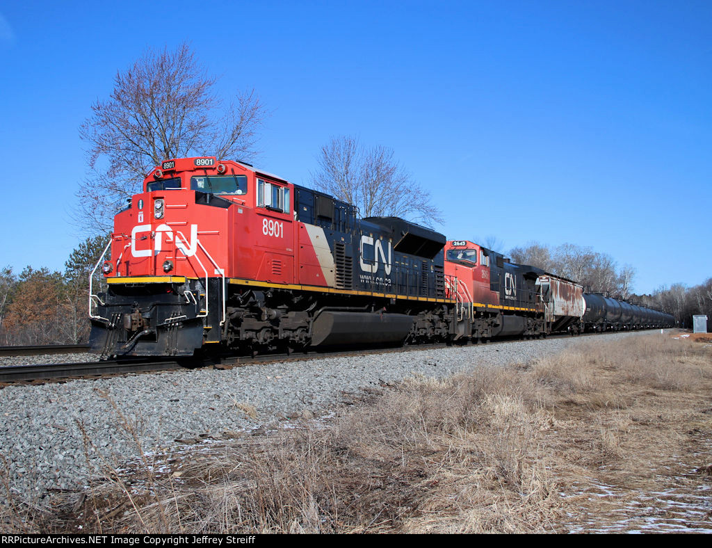 CN 8901